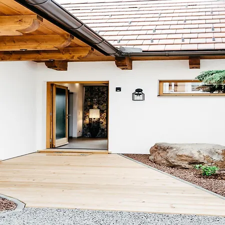 Kloechberg R&l App Sunrise - Gelber Muskateller Holiday home *